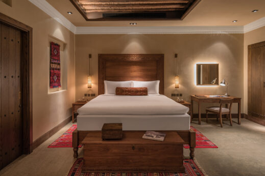 Hotels & Resorts